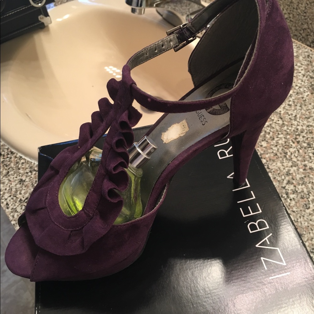 GUESS HEELS - Picture 3 of 3